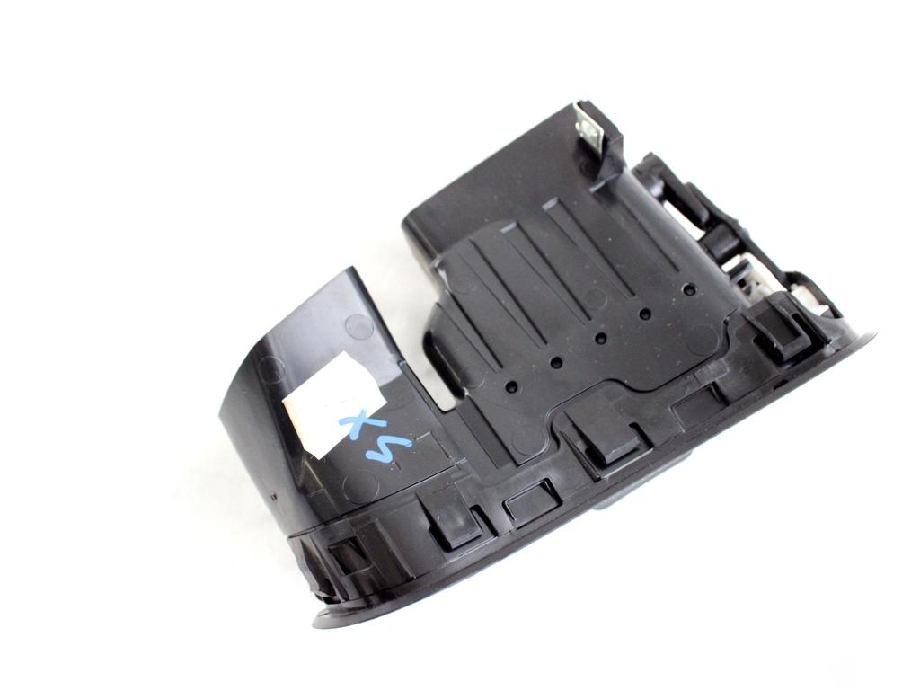 735597683 BOCCHETTA AERAZIONE CRUSCOTTO LATO SINISTRO FIAT PANDA 1.2 B 51KW 5M 5P (2020) RICAMBIO USATO 