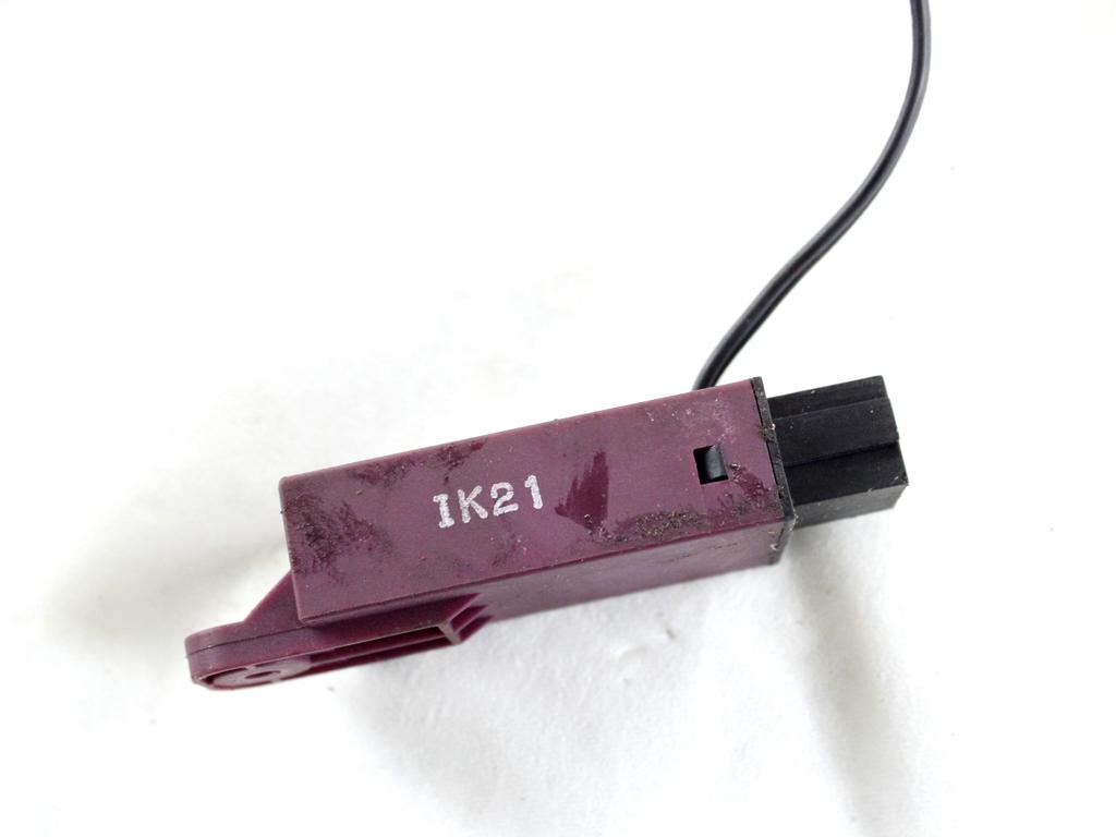 A61001500 SENSORE DI TEMPERATURA ARIA CONDIZIONATA CLIMA A/C FIAT PANDA 1.2 B 51KW 5M 5P (2020) RICAMBIO USATO 