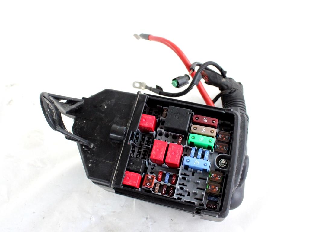 51884537 CENTRALINA FUSIBILIERA SCATOLA FUSIBILI RELÈ FIAT PANDA 1.2 B 51KW 5M 5P (2020) RICAMBIO USATO 