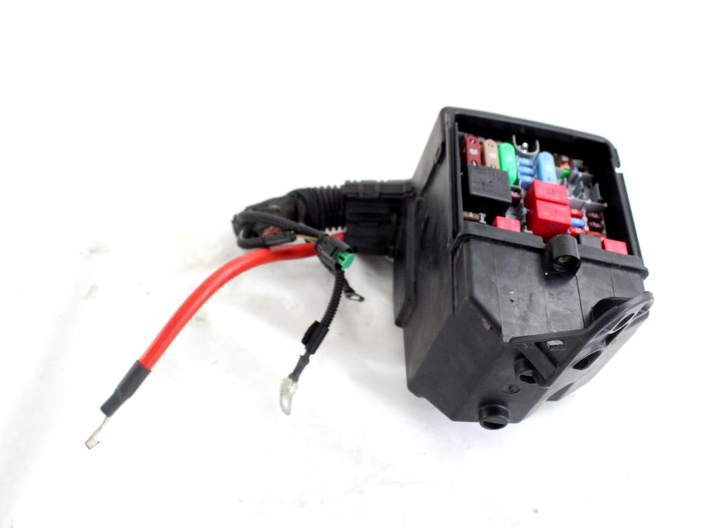 51884537 CENTRALINA FUSIBILIERA SCATOLA FUSIBILI RELÈ FIAT PANDA 1.2 B 51KW 5M 5P (2020) RICAMBIO USATO 