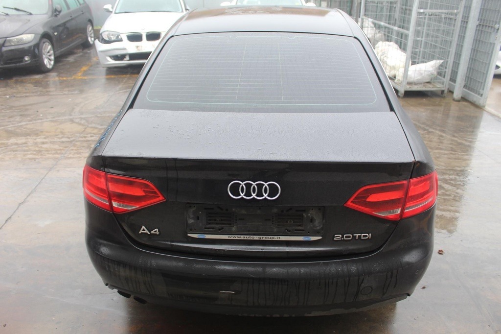 AUDI A4 8K2 2.0 D 105KW 6M 4P (2008) RICAMBIO USATO 
