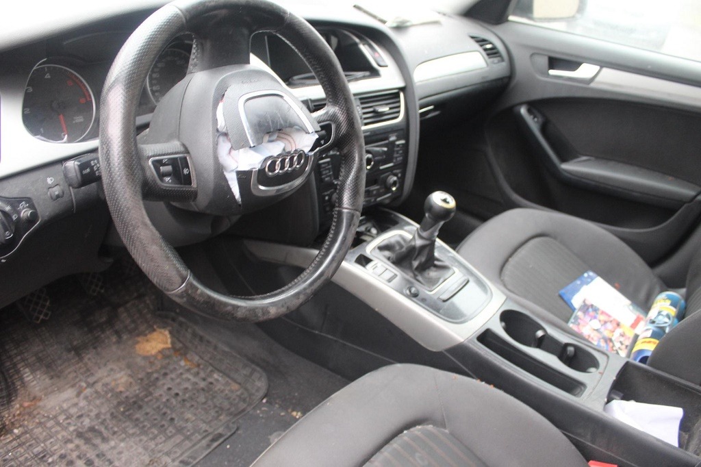 AUDI A4 8K2 2.0 D 105KW 6M 4P (2008) RICAMBIO USATO 