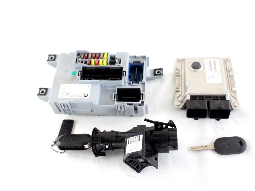 52128591 KIT ACCENSIONE AVVIAMENTO FIAT PANDA 1.2 B 51KW 5M 5P (2020) RICAMBIO USATO CON CENTRALINA MOTORE BLOCCHETTI ACCENSIONE APERTURA CON CHIAVE 51800628 52128589