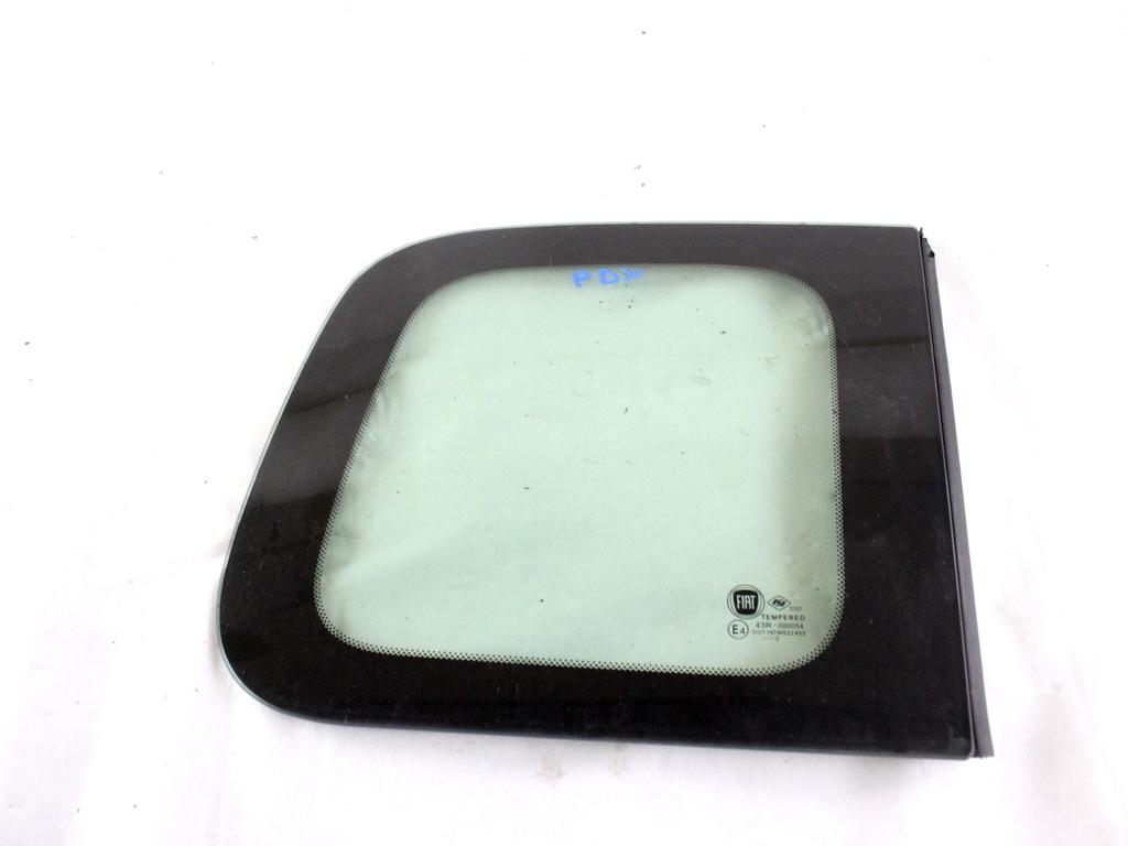 51843628 VETRO FISSO PARAFANGO POSTERIORE DESTRO FIAT PANDA 1.2 G 51KW 5M 5P (2013) RICAMBIO USATO 