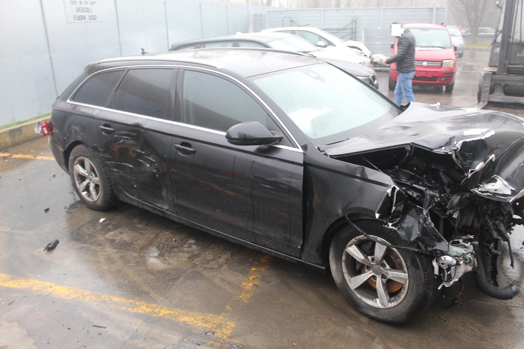 AUDI A6 C7 SW 2.0 D 130KW 6M 5P (2013) RICAMBIO USATO 