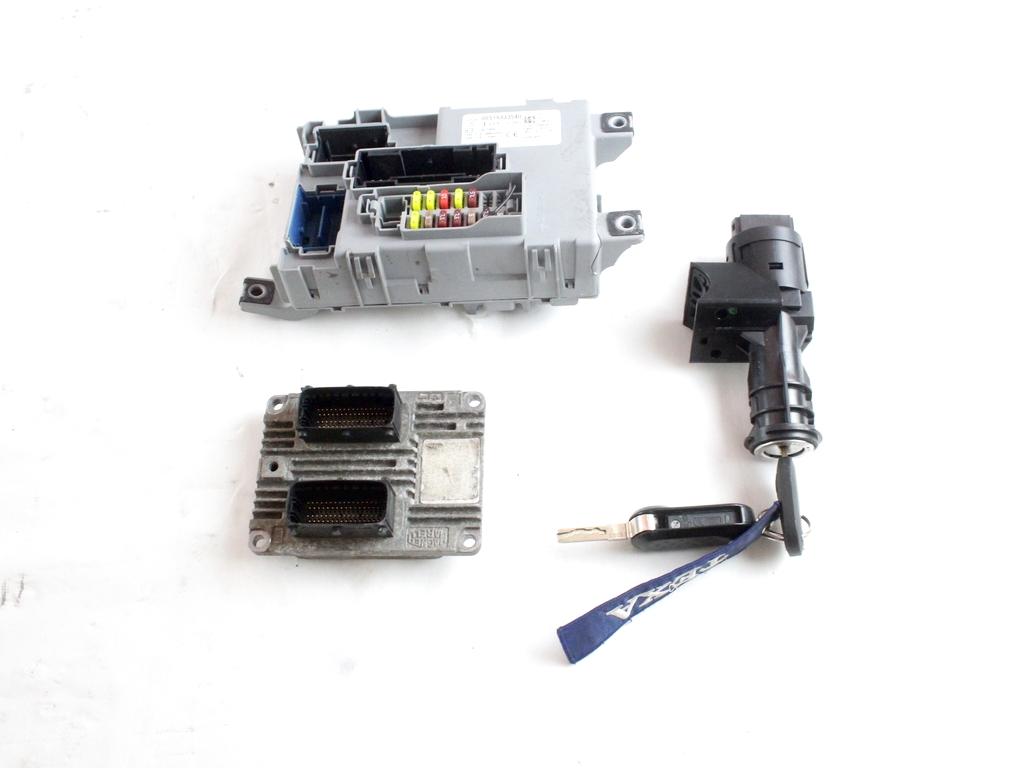 31933467 KIT ACCENSIONE AVVIAMENTO FIAT PANDA 1.2 G 51KW 5M 5P (2013) RICAMBIO USATO CON CENTRALINA MOTORE, BLOCCHETTI ACCENSIONE APERTURA CON CHIAVE 51800628 51933354