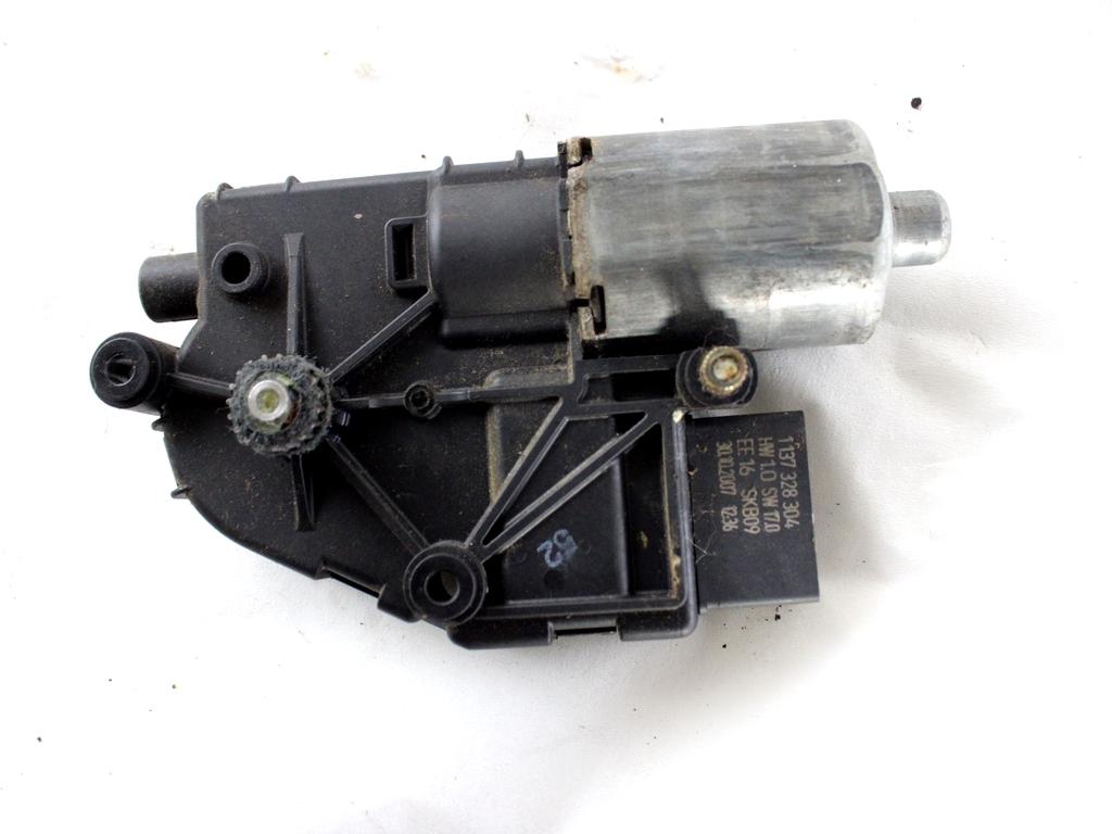 8R0959591 MOTORINO ATTUATORE VETRO TETTO APRIBILE VOLKSWAGEN TIGUAN 2.0 D 4X4 103KW 6M 5P (2008) RICAMBIO USATO