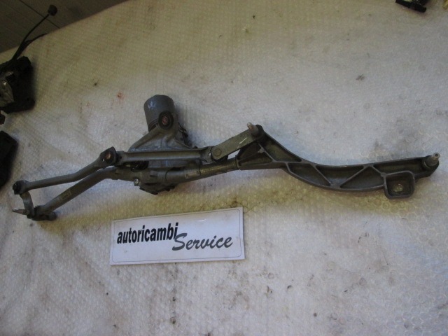 MOTORCEK PREDNJIH BRISALCEV OEM N. 3397020549 ORIGINAL REZERVNI DEL MERCEDES CLASSE E W211 S211 BER/SW (03/2002 - 05/2006) DIESEL LETNIK 2004