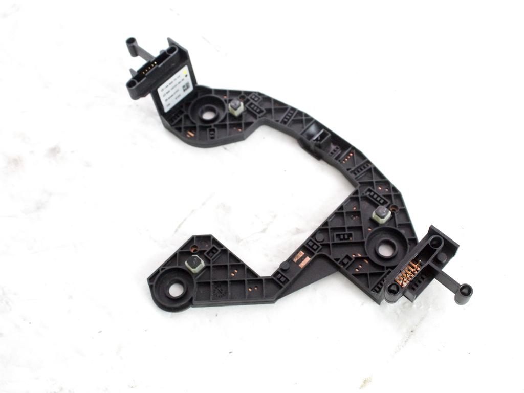 A1698207310 STAFFA SUPPORTO COMANDI AL VOLANTE MULTIFUNZIONE MERCEDES CLASSE A180 W169 2.0 D 80KW AUT 5P (2009) RICAMBIO USATO 