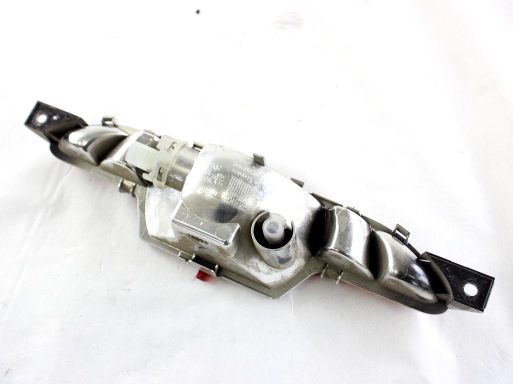 9674308980 FARO FANALINO RETRONEBBIA POSTERIORE PEUGEOT 208 1.6 D 55KW 5M 5P (2017) RICAMBIO USATO 