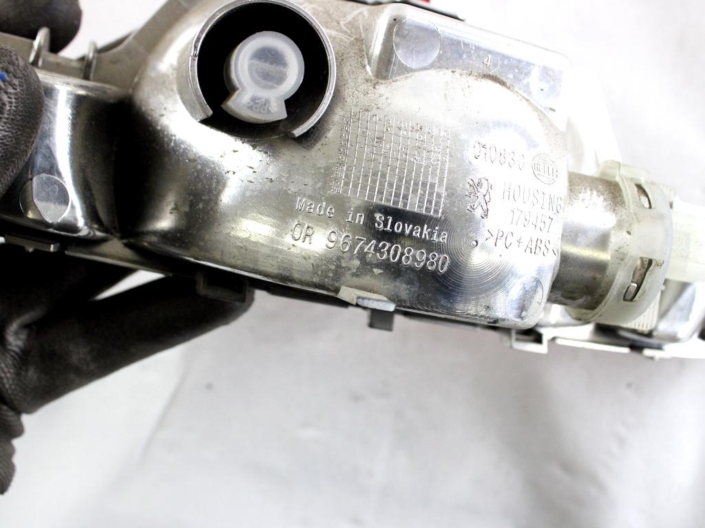 9674308980 FARO FANALINO RETRONEBBIA POSTERIORE PEUGEOT 208 1.6 D 55KW 5M 5P (2017) RICAMBIO USATO 