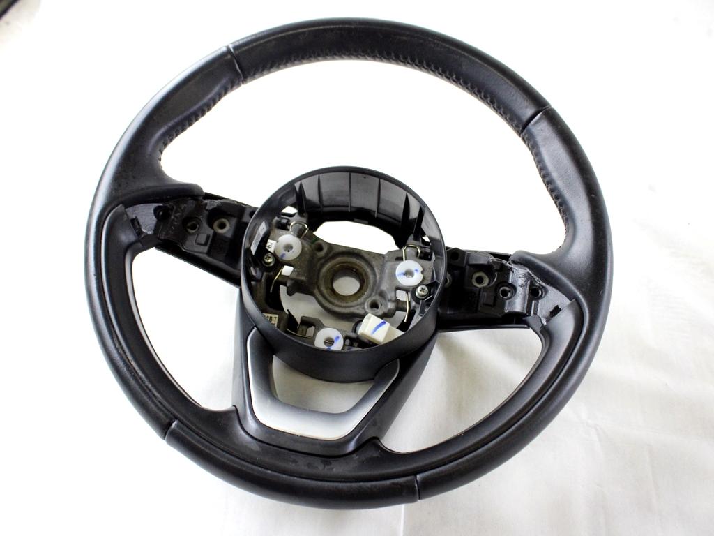 45100K0140C1 VOLANTE IN PELLE TOYOTA YARIS P21 1.5 I 68KW AUT 5P (2021) RICAMBIO USATO