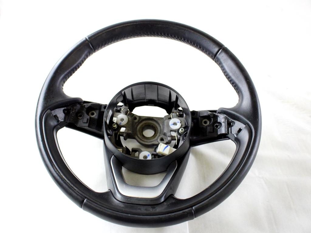 45100K0140C1 VOLANTE IN PELLE TOYOTA YARIS P21 1.5 I 68KW AUT 5P (2021) RICAMBIO USATO