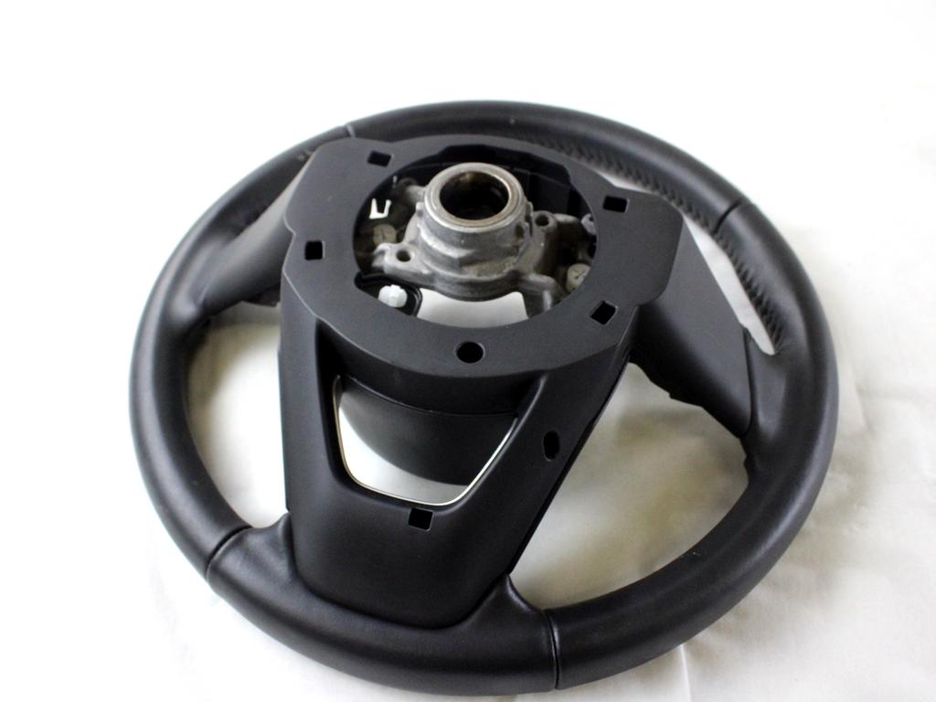45100K0140C1 VOLANTE IN PELLE TOYOTA YARIS P21 1.5 I 68KW AUT 5P (2021) RICAMBIO USATO