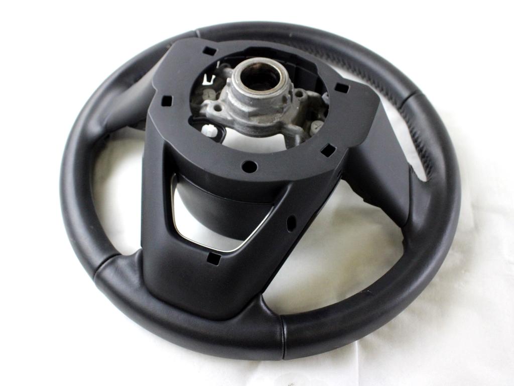 45100K0140C1 VOLANTE IN PELLE TOYOTA YARIS P21 1.5 I 68KW AUT 5P (2021) RICAMBIO USATO