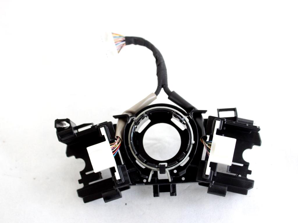 8431902010 SUPPORTO DEVIOLUCI TOYOTA YARIS P21 1.5 I 68KW AUT 5P (2021) RICAMBIO USATO