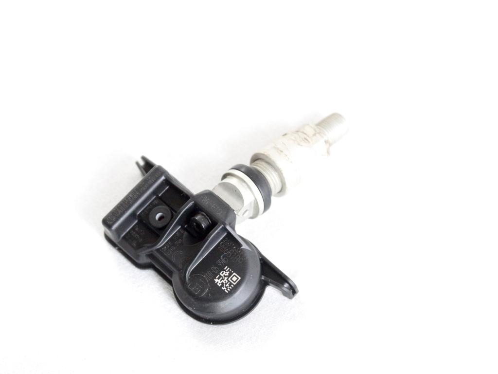 4260702070 SENSORE DI PRESSIONE DEL PNEUMATICO TOYOTA YARIS P21 1.5 I 68KW AUT 5P (2021) RICAMBIO USATO