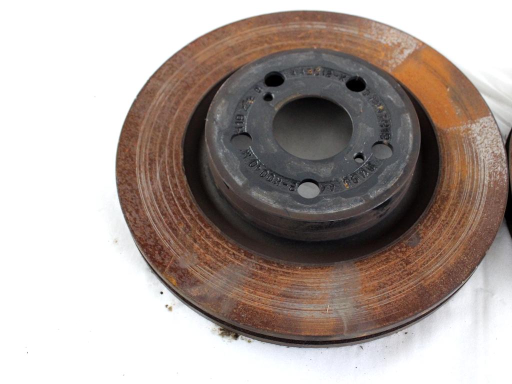 43512K0040 COPPIA DISCHI FRENO ANTERIORI TOYOTA YARIS P21 1.5 I 68KW AUT 5P (2021) RICAMBIO USATO