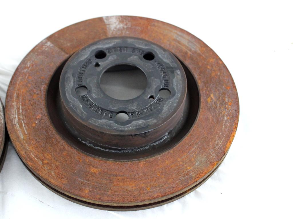 43512K0040 COPPIA DISCHI FRENO ANTERIORI TOYOTA YARIS P21 1.5 I 68KW AUT 5P (2021) RICAMBIO USATO