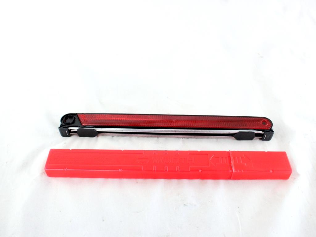 TRIANGOLO EMERGENZA PRIMO SOCCORSO TOYOTA YARIS P21 1.5 I 68KW AUT 5P (2021) RICAMBIO USATO