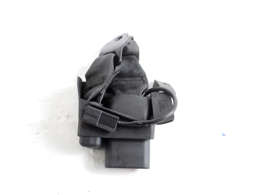 73380K0010C0 AGGANCIO STAFFA CINTURA DI SICUREZZA POSTERIORE DESTRA TOYOTA YARIS P21 1.5 I 68KW AUT 5P (2021) RICAMBIO USATO