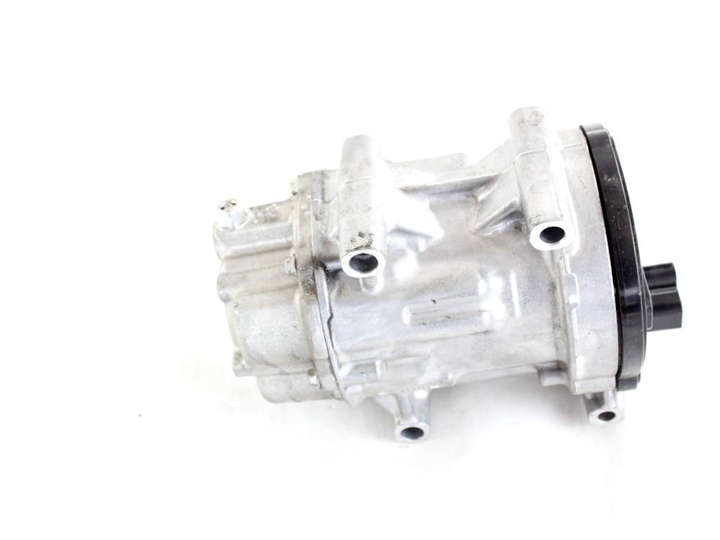 88370K0010 COMPRESSORE CLIMATIZZATORE CLIMA A/C TOYOTA YARIS P21 1.5 I 68KW AUT 5P (2021) RICAMBIO USATO