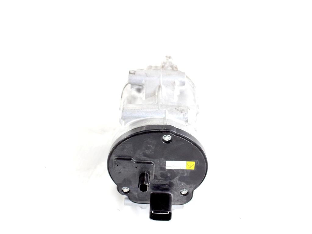 88370K0010 COMPRESSORE CLIMATIZZATORE CLIMA A/C TOYOTA YARIS P21 1.5 I 68KW AUT 5P (2021) RICAMBIO USATO