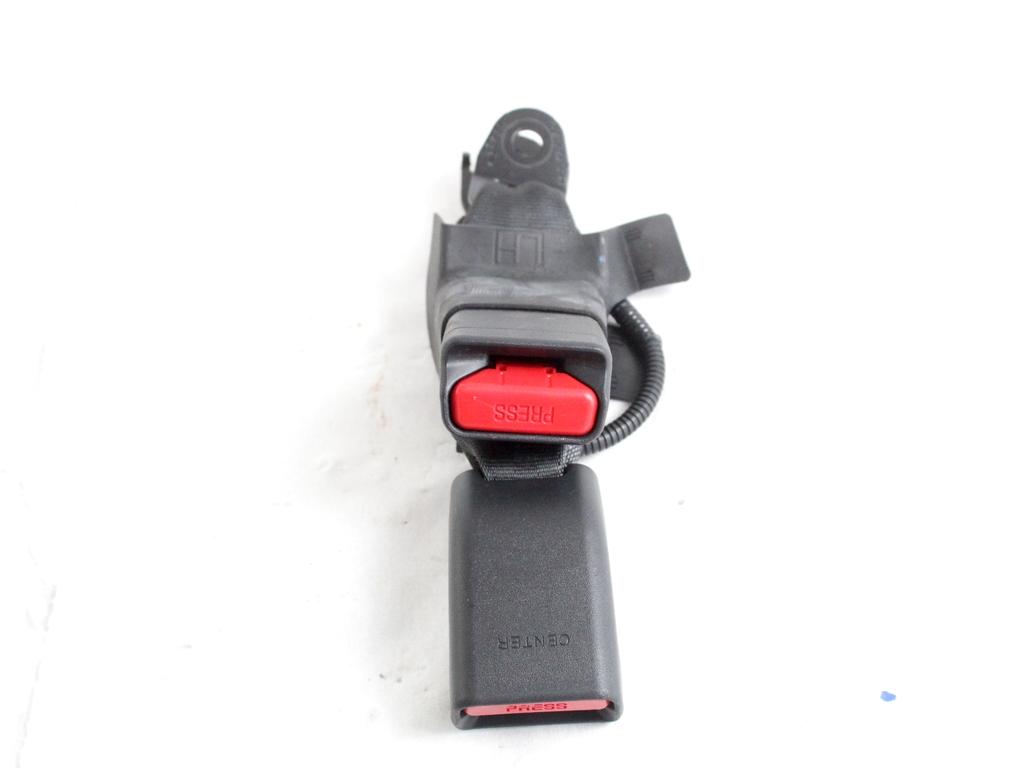 73480K0010C0 AGGANCIO STAFFA CINTURA DI SICUREZZA POSTERIORE SINISTRA TOYOTA YARIS P21 1.5 I 68KW AUT 5P (2021) RICAMBIO USATO
