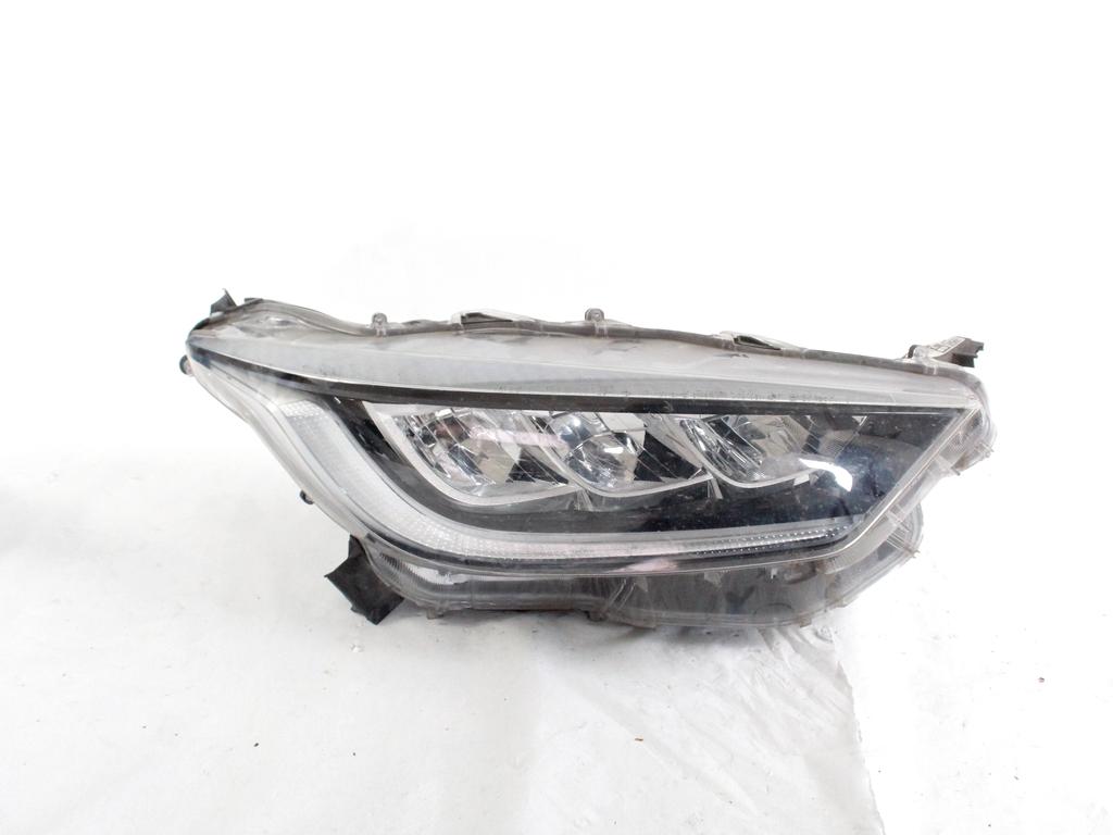 81110-K0080 FARO FANALE ANTERIORE DESTRO LED TOYOTA YARIS P21 1.5 I 68KW AUT 5P (2021) RICAMBIO USATO SUPPORTI DANNEGGIATI