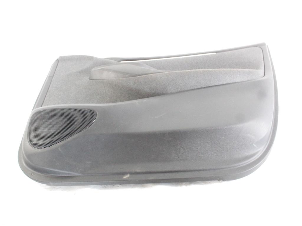 67610-K0100 PANNELLO INTERNO PORTA ANTERIORE LATO DESTRO TOYOTA YARIS P21 1.5 I 68KW AUT 5P (2021) RICAMBIO USATO