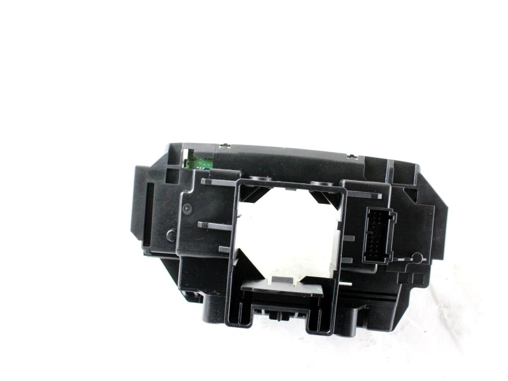 GX73-13N064-FA SUPPORTO DEVIOLUCI JAGUAR XE X760 2.0 D 132KW AUT 4P (2015) RICAMBIO USATO