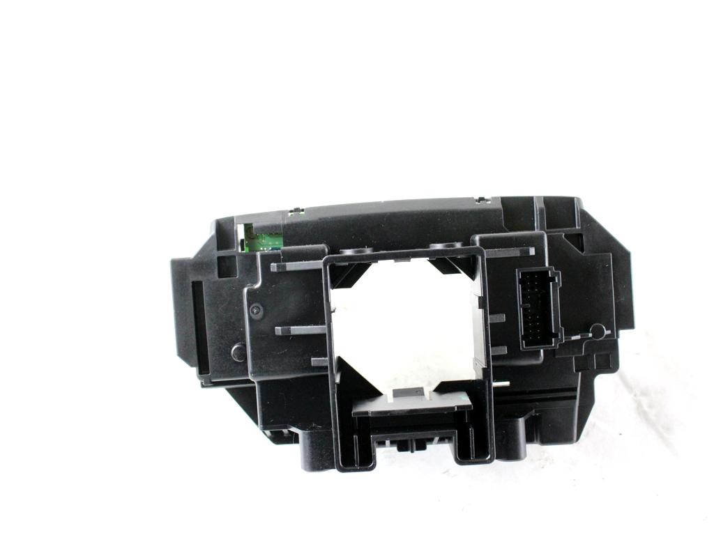 GX73-13N064-FA SUPPORTO DEVIOLUCI JAGUAR XE X760 2.0 D 132KW AUT 4P (2015) RICAMBIO USATO