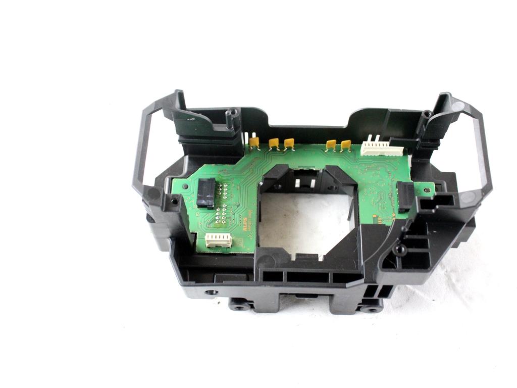 GX73-13N064-FA SUPPORTO DEVIOLUCI JAGUAR XE X760 2.0 D 132KW AUT 4P (2015) RICAMBIO USATO
