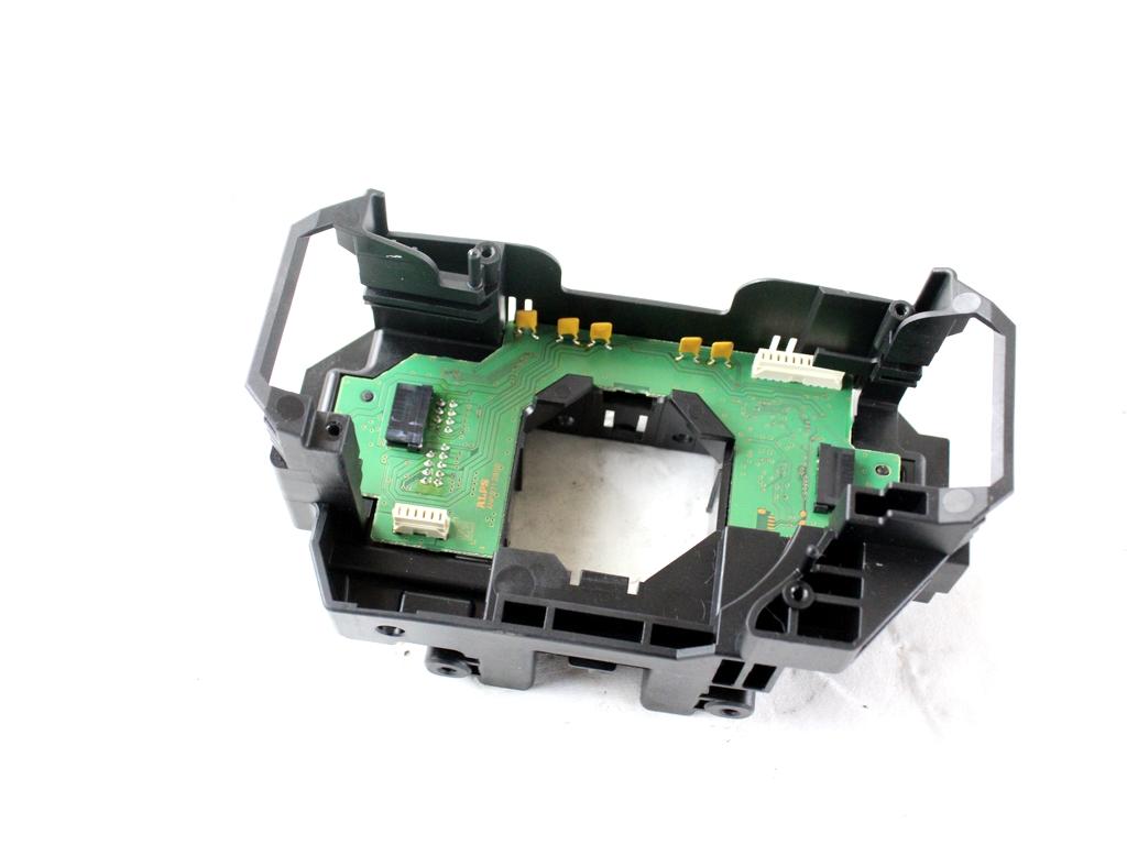GX73-13N064-FA SUPPORTO DEVIOLUCI JAGUAR XE X760 2.0 D 132KW AUT 4P (2015) RICAMBIO USATO