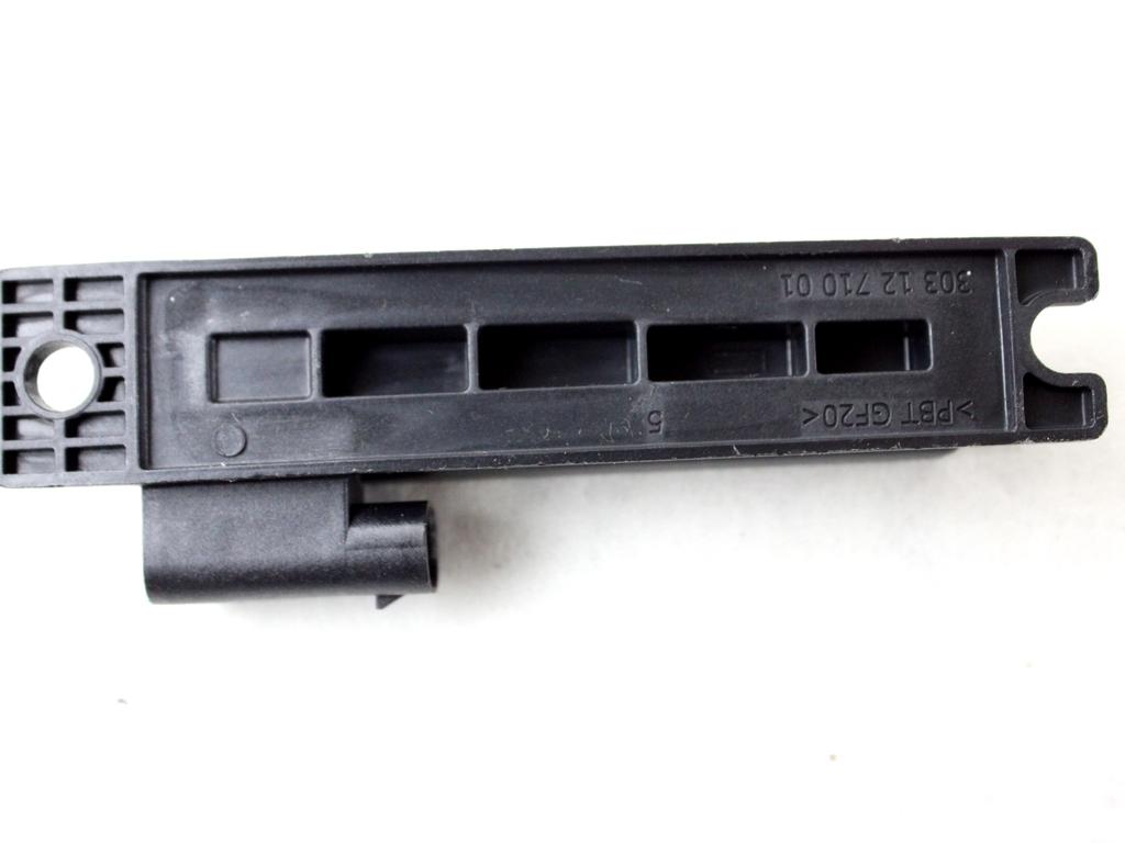 AH42-15K603-AA CENTRALINA ANTENNA RICEVITORE TELECOMANDO KEYLESS JAGUAR XE X760 2.0 D 132KW AUT 4P (2015) RICAMBIO USATO