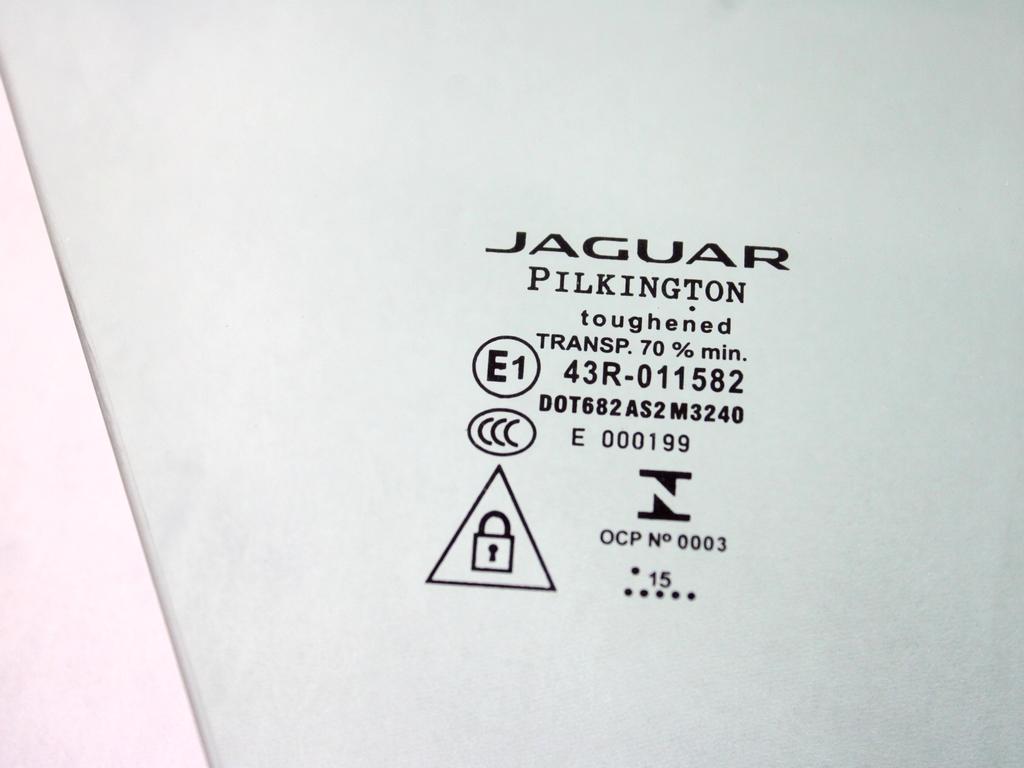 T4N3102 VETRO SCENDENTE PORTA ANTERIORE DESTRA JAGUAR XE X760 2.0 D 132KW AUT 4P (2015) RICAMBIO USATO