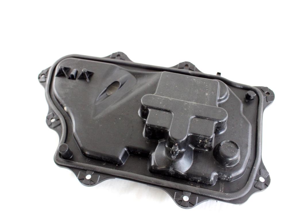 GX73-21122-AC PANNELLO SUPPORTO MECCANISMO ALZA-CRISTALLO PORTA ANTERIORE DESTRA JAGUAR XE X760 2.0 D 132KW AUT 4P (2015) RICAMBIO USATO