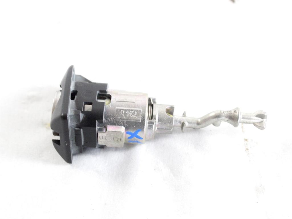 89661-K0081 KIT ACCENSIONE AVVIAMENTO TOYOTA YARIS P21 1.5 I 68KW AUT 5P (2021) RICAMBIO USATO CON CENTRALINA MOTORE, BLOCCHETTI ACCENSIONE APERTURA CON CHIAVE 897A0-K0011