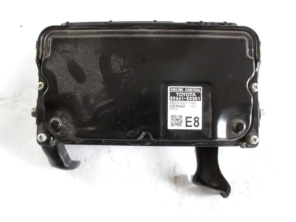 89661-K0081 KIT ACCENSIONE AVVIAMENTO TOYOTA YARIS P21 1.5 I 68KW AUT 5P (2021) RICAMBIO USATO CON CENTRALINA MOTORE, BLOCCHETTI ACCENSIONE APERTURA CON CHIAVE 897A0-K0011