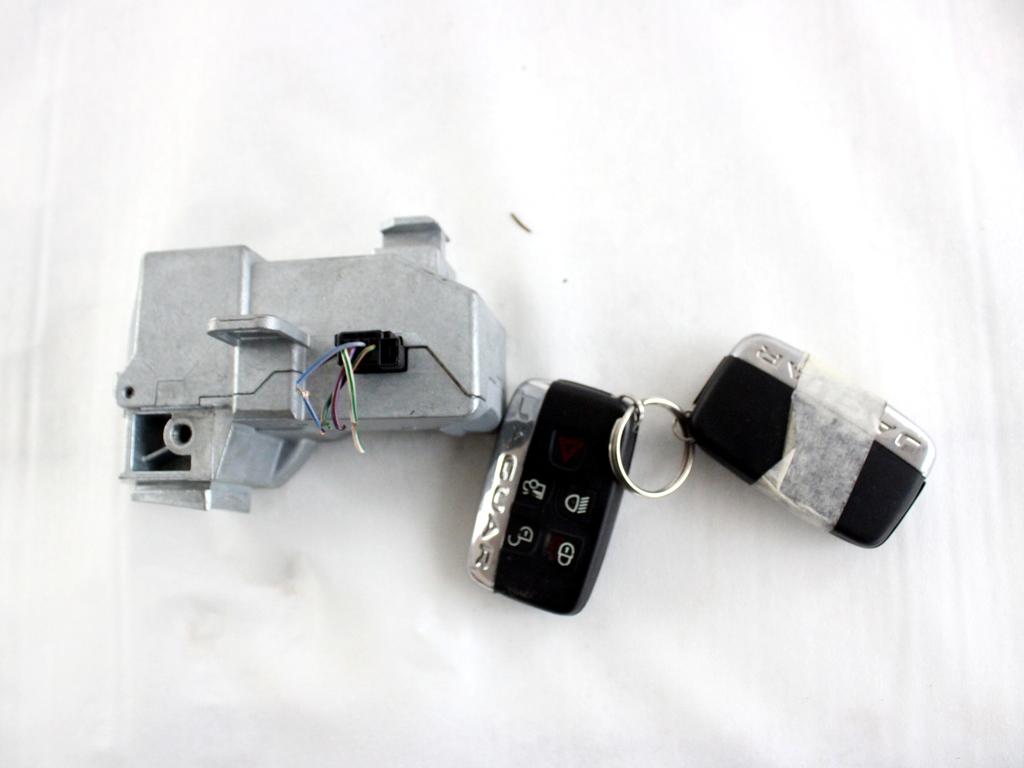 GX73-12C520-FAF KIT ACCENSIONE AVVIAMENTO JAGUAR XE X760 2.0 D 132KW AUT 4P (2015) RICAMBIO USATO CON CENTRALINA MOTORE, QUADRO STRUMENTI CONTACHILOMETRI, CON BLOCCHETTI ACCENSIONE APERTURA CON CHIAVE T4N20222 FK72-19H440-AD