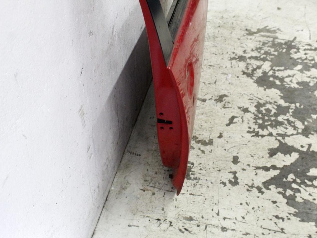 670010H010 PORTA ANTERIORE DESTRA PASSEGGERO TOYOTA AYGO 1.0 B 50KW 5M 5P (2010) RICAMBIO USATO 