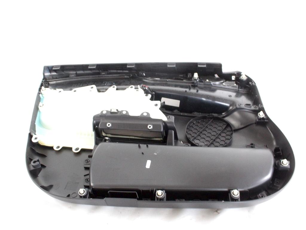 GX73-23720-AAW PANNELLO INTERNO PORTA ANTERIORE DESTRA IN PELLE JAGUAR XE X760 2.0 D 132KW AUT 4P (2015) RICAMBIO USATO