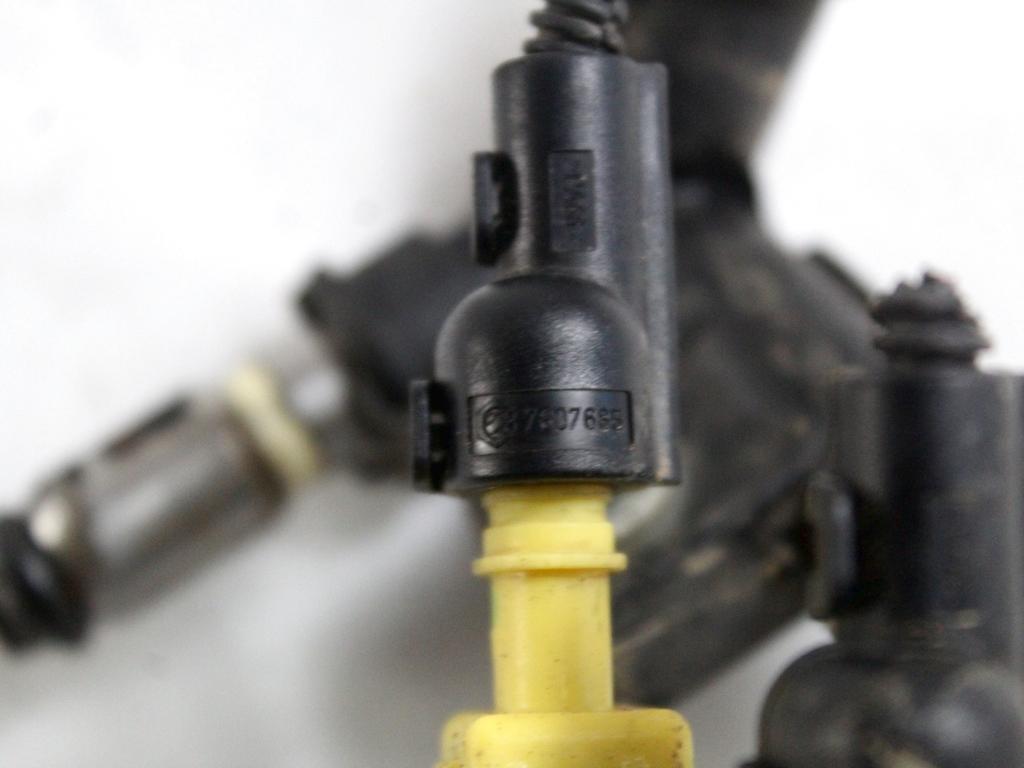 55183532 TUBO INIEZIONE CON SERIE INIETTORI BENZINA FIAT PANDA 1.2 M 44KW 5M 5P (2009) RICAMBIO USATO