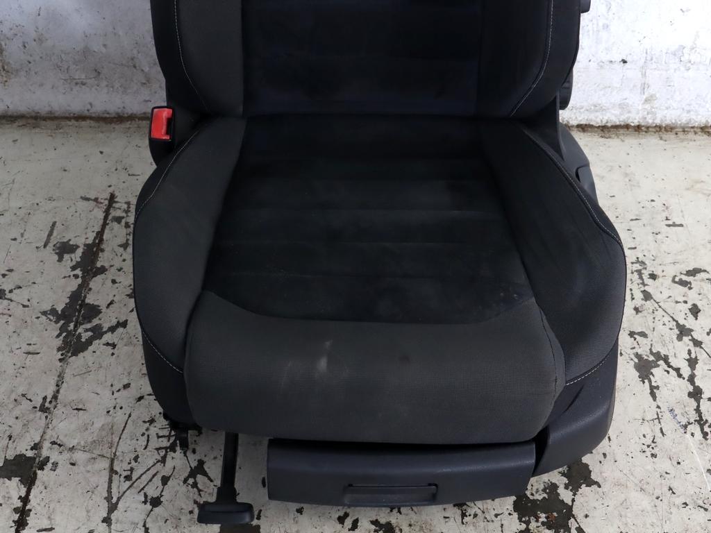 1K8881515 SEDILE ANTERIORE SINISTRO GUIDATORE IN ALCANTARA VOLKSWAGEN GOLF 7 2.0 D 110KW 6M 5P (2013) RICAMBIO USATO 