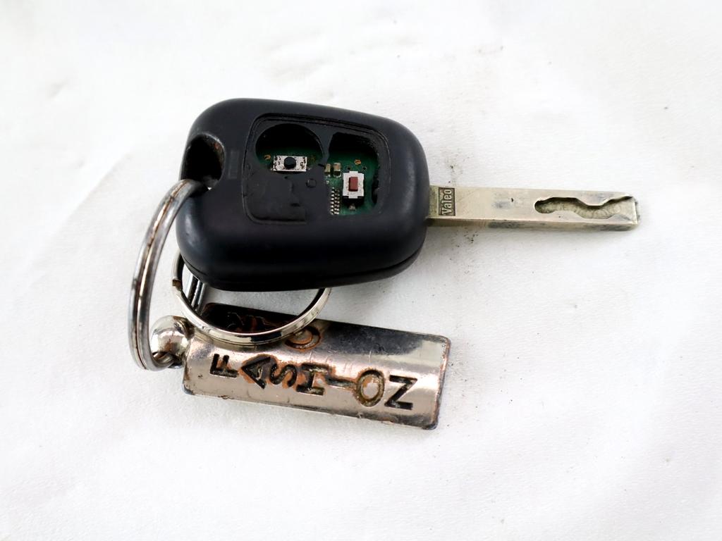 KIT BLOCCHETTI ACCENSIONE APERTURA CON CHIAVE PEUGEOT 107 1.4 D 40KW 5M 3P (2007) RICAMBIO USATO PULSANTI CHIAVE DIFETTATI