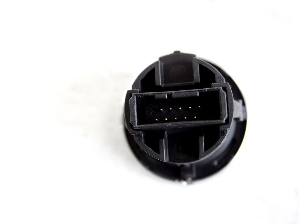 61319146356 COMANDO INTERRUTTORE ACCENSIONE SPEGNIMENTO START STOP ENGINE BMW SERIE 3 320D E92 2.0 D 135KW 6M 2P (2011) RICAMBIO USATO