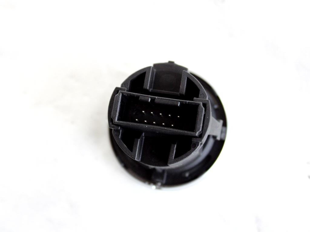 61319146356 COMANDO INTERRUTTORE ACCENSIONE SPEGNIMENTO START STOP ENGINE BMW SERIE 3 320D E92 2.0 D 135KW 6M 2P (2011) RICAMBIO USATO