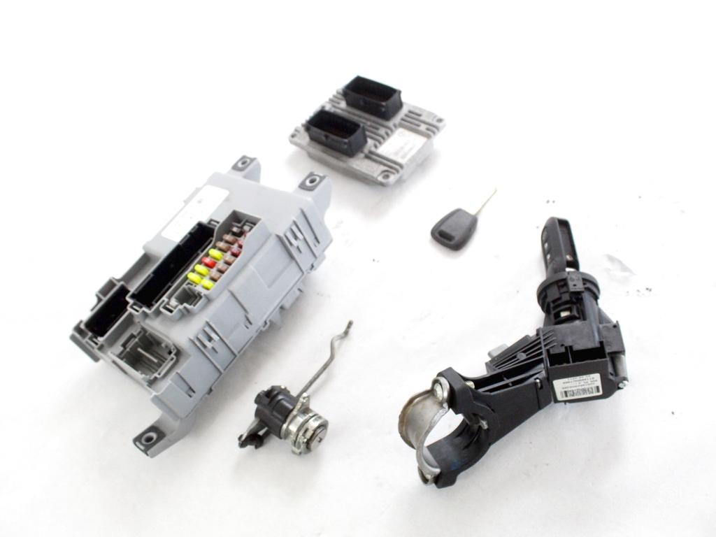 51899832 KIT ACCENSIONE AVVIAMENTO FIAT PUNTO EVO 1.2 B 51KW 5M 3P (2011) RICAMBIO USATO CON CENTRALINA MOTORE, BLOCCHETTI ACCENSIONE APERTURA CON CHIAVE 51869094