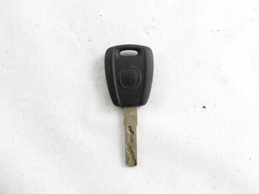 51899832 KIT ACCENSIONE AVVIAMENTO FIAT PUNTO EVO 1.2 B 51KW 5M 3P (2011) RICAMBIO USATO CON CENTRALINA MOTORE, BLOCCHETTI ACCENSIONE APERTURA CON CHIAVE 51869094