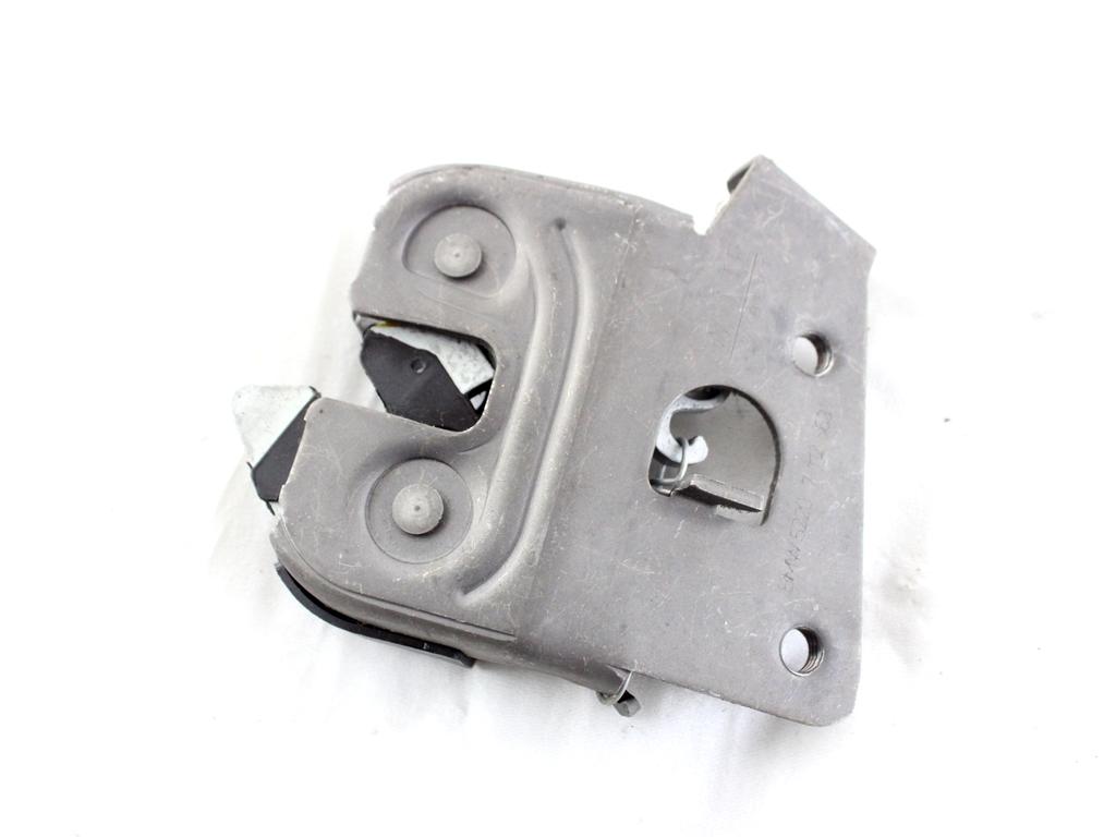 52207112863 AGGANCIO SERRATURA SEDILE POSTERIORE LATO SINISTRO BMW SERIE 3 320D E92 2.0 D 135KW 6M 2P (2011) RICAMBIO USATO